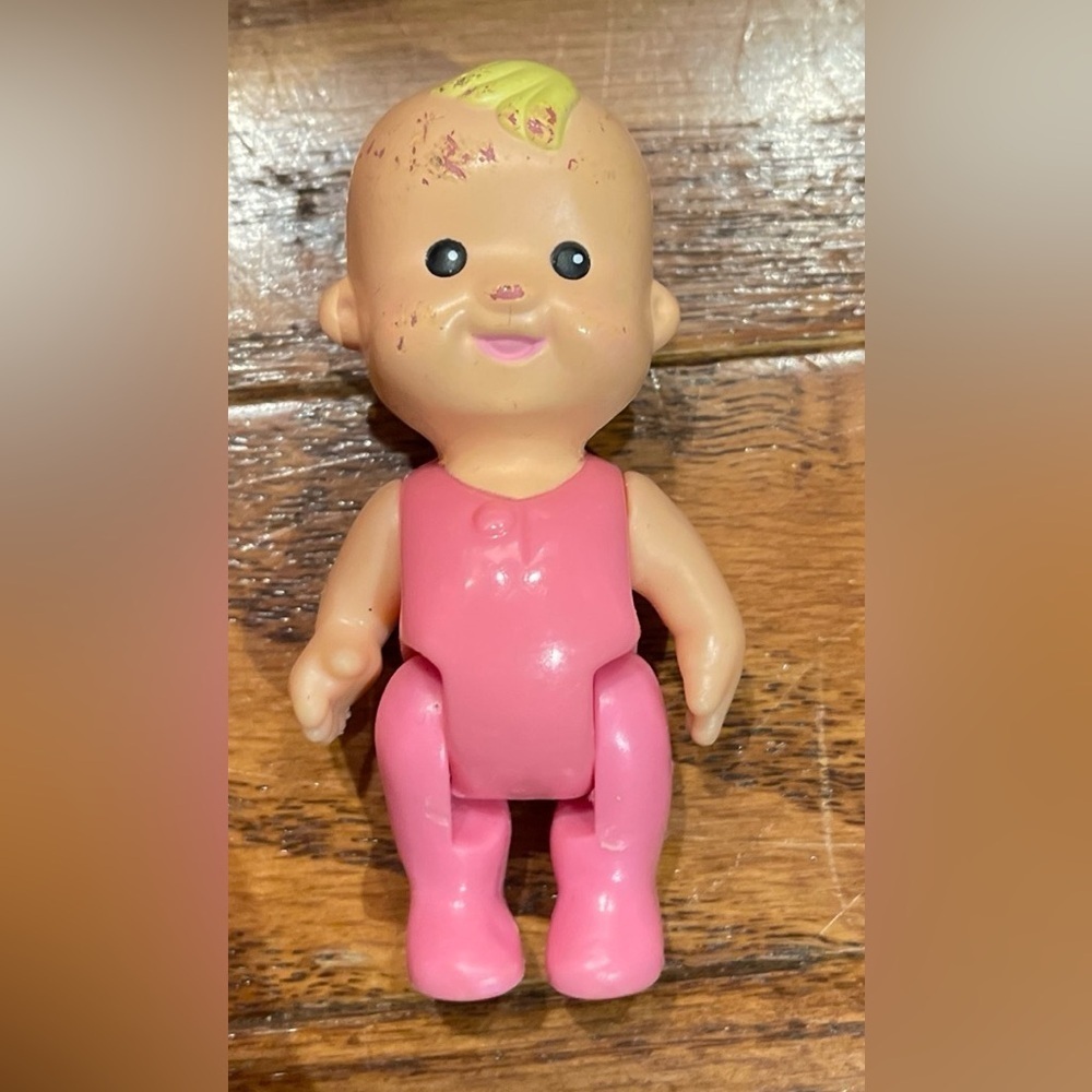 Fisher Price loving family Baby Girl Pink My first Dollhouse Doll 90s